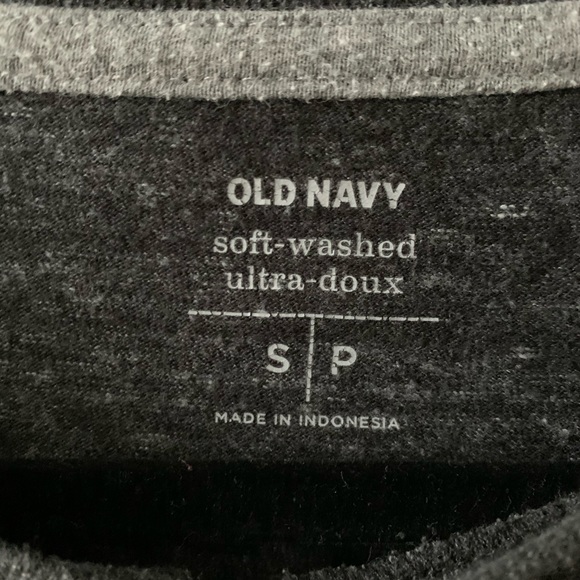 Long Sleeve, 1/4 Button Shirt - Picture 4 of 4